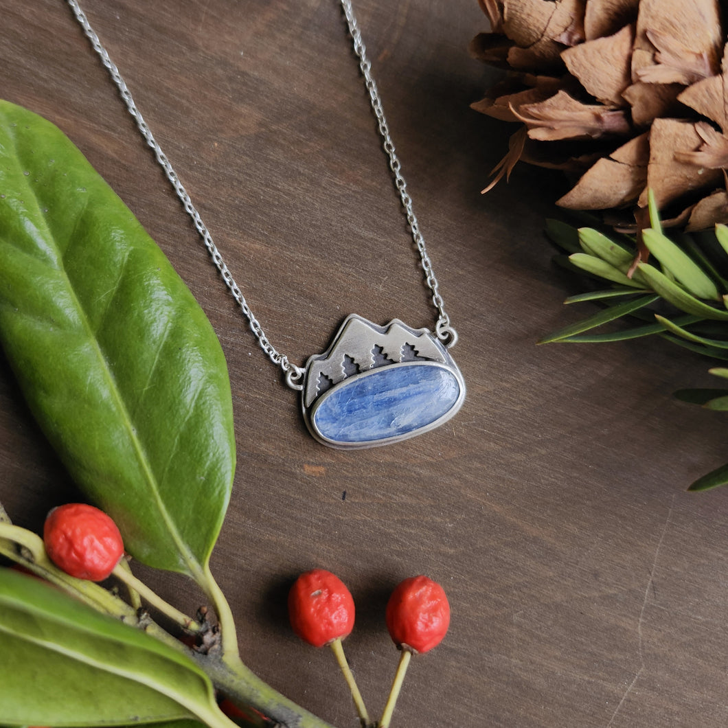 Kyanite Alpine Lake Necklace